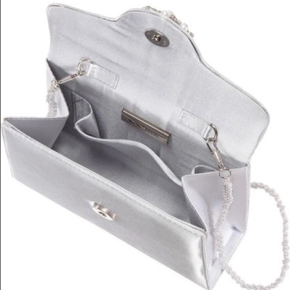 Nina Imitation Pearl Ornament Lady Bag - Picture 2 of 9